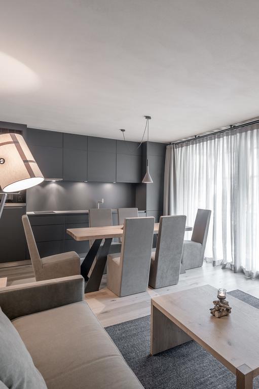 Gardena Chalets Urtijëi Oda fotoğraf